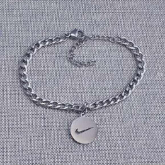 NIKE: Silver Bracelet - Picture 2 of 4